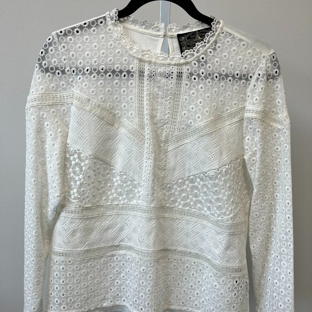 James Coviello white eyelet top | size S